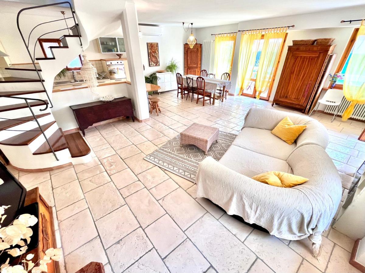 Casa Nicosandi Malcesine Bagian luar foto